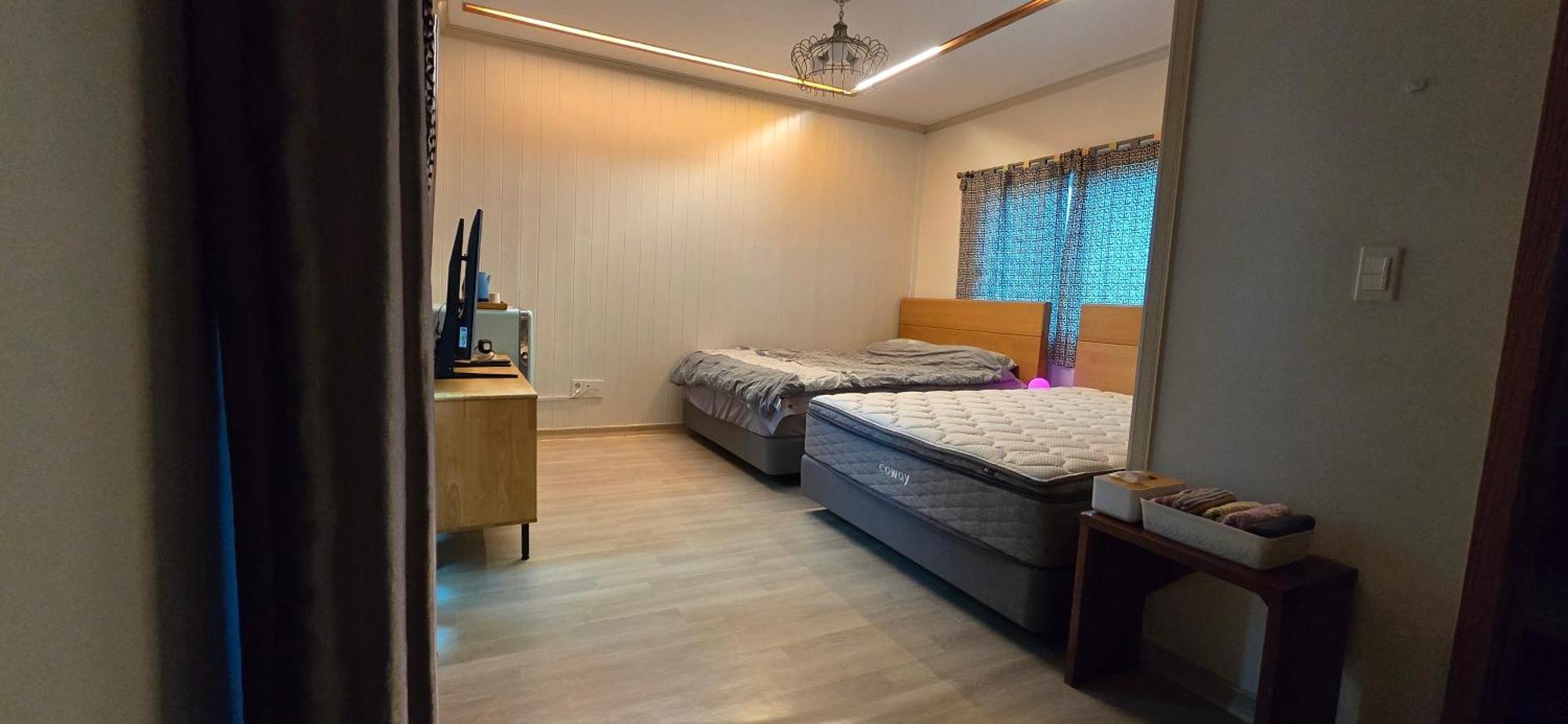Wind Jeju Cafe & Pension Согвипхо Экстерьер фото