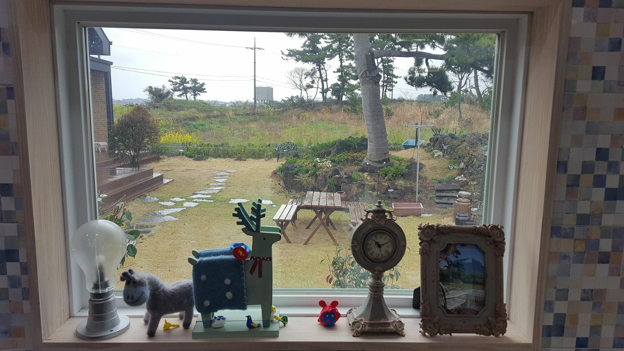 Wind Jeju Cafe & Pension Согвипхо Экстерьер фото